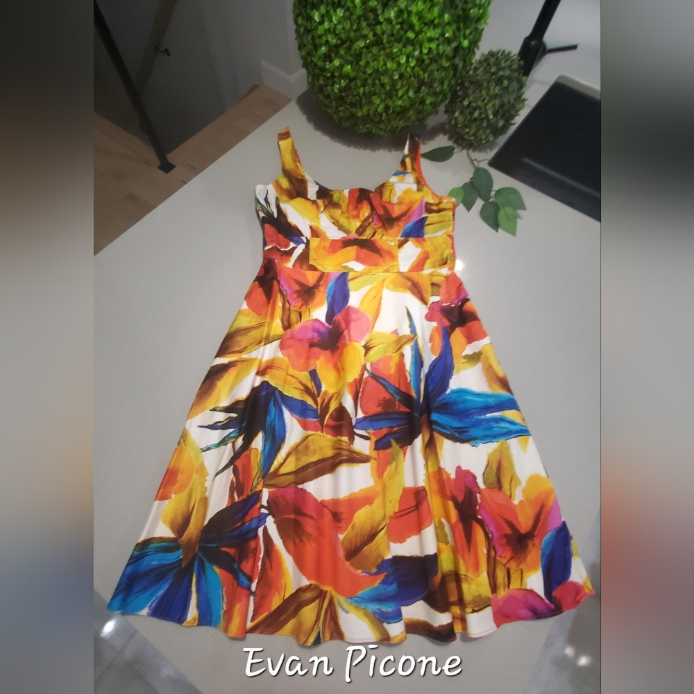 EVAN PICONE Flamboyante robe d'été de qualité doublée avec poches latérales